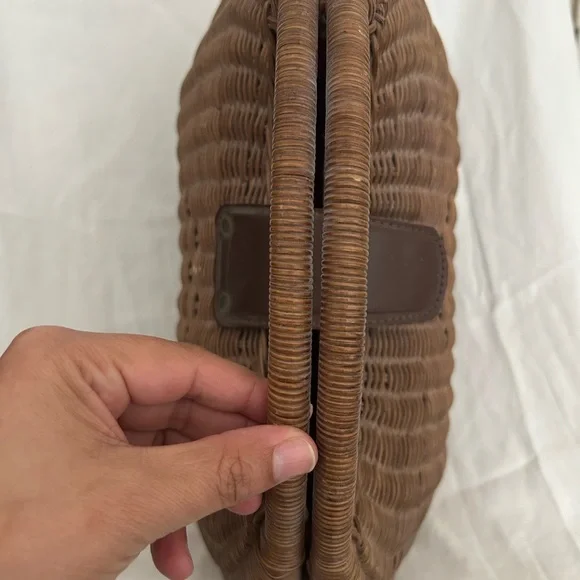 Vintage Wicker Bag - Picture 6 of 7